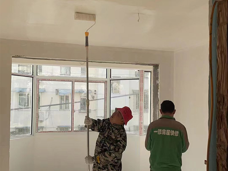 陽臺(tái)墻面需要貼瓷磚嗎